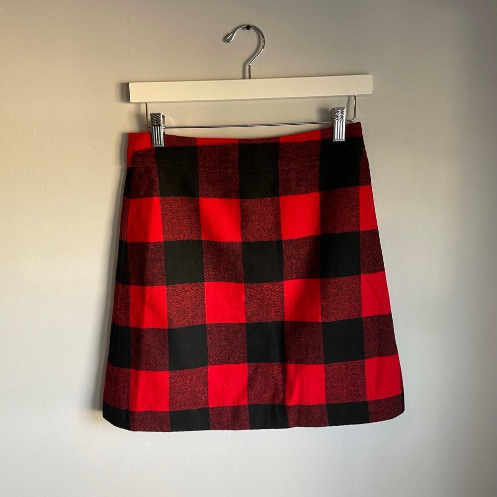 J.Crew Red and Black Plaid Holiday Winter Wool Blend A-line Skirt Fully Lined 0 - Picture 2 of 5